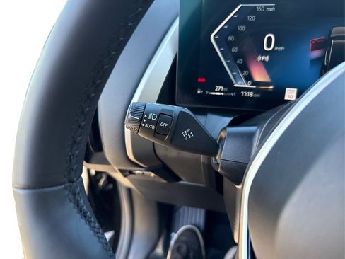 Used 2025 BMW X3 xDrive30i image 24