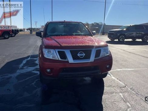 Used 2016 Nissan Frontier Desert Runner image 3
