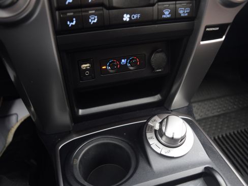 Used 2018 Toyota 4Runner Limited image 12