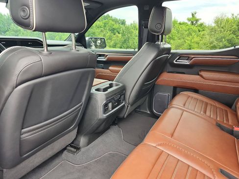 Certified 2022 GMC Sierra 1500 Denali Ultimate AWD/4WD image 17