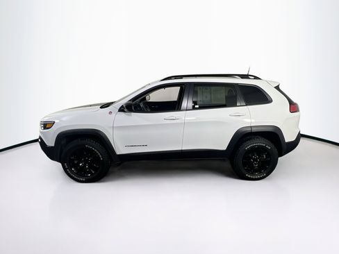 Used 2022 Jeep Cherokee Trailhawk w/ Sun, Sound & Nav Group image 8