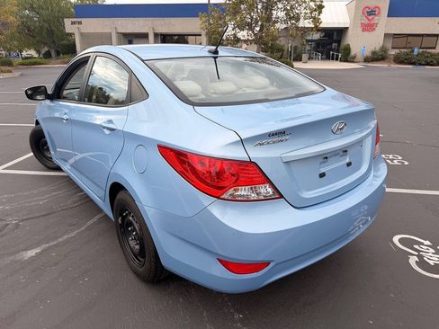 Used 2014 Hyundai Accent GLS FWD image 10