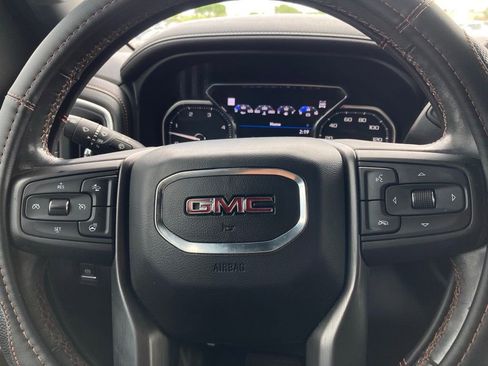 Used 2020 GMC Sierra 2500 AT4 w/ AT4 Premium Package image 19