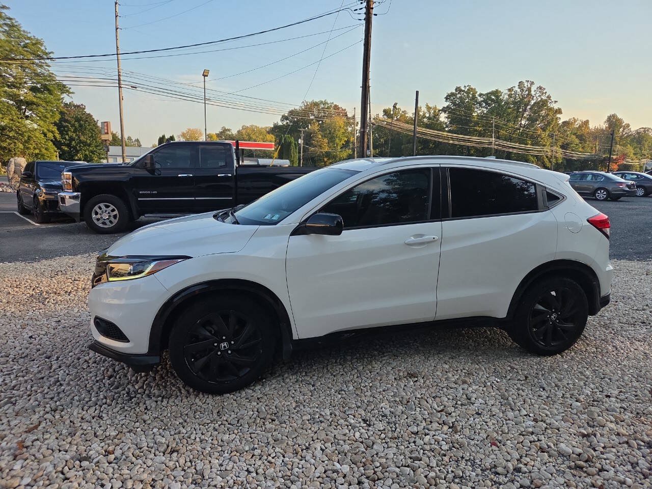 Used 2021 Honda HR-V Sport image 4