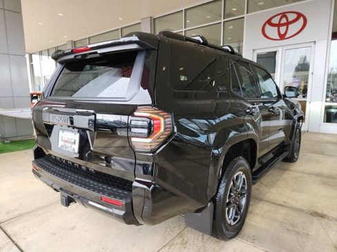 Used 2025 Toyota 4Runner TRD Sport image 11