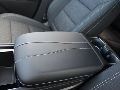 New 2027 Chevrolet Traverse LT w/ Driver Confidence Package FWD image 45