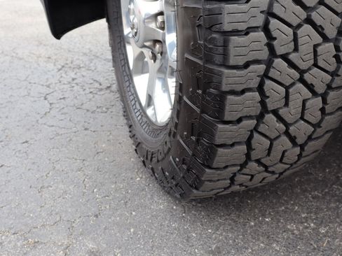 Used 2023 RAM 2500 Laramie AWD/4WD image 5