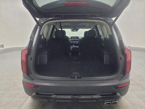 Used 2022 Kia Telluride EX w/ EX Premium Package AWD/4WD image 29