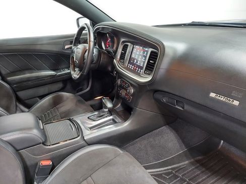Used 2022 Dodge Charger R/T w/ Daytona Edition Group image 36