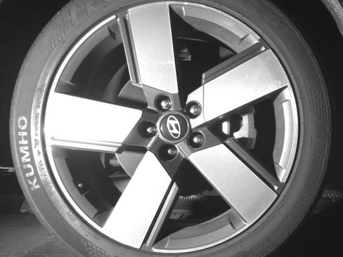 Used 2024 Hyundai Santa Fe Limited image 13