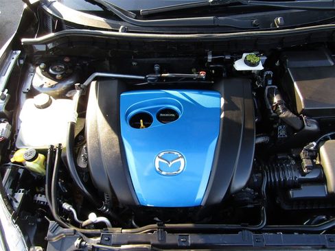 Used 2013 MAZDA MAZDA3 i Grand Touring w/ Tech Pkg image 31