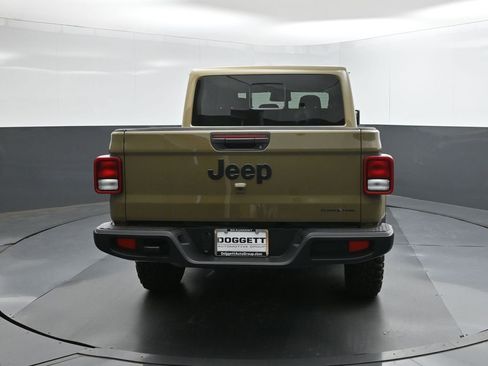 New 2026 Jeep Gladiator Sport AWD/4WD image 5
