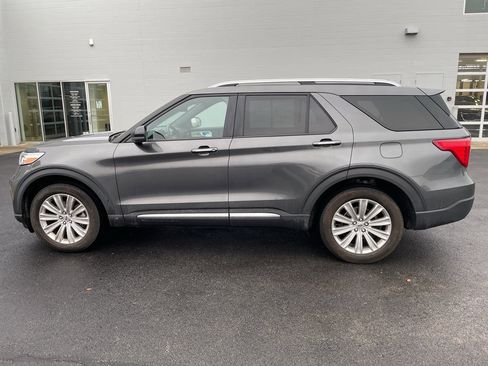 Used 2020 Ford Explorer Limited image 3