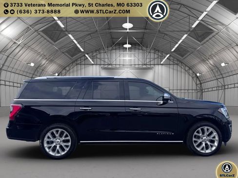 Used 2018 Ford Expedition Max Platinum image 2