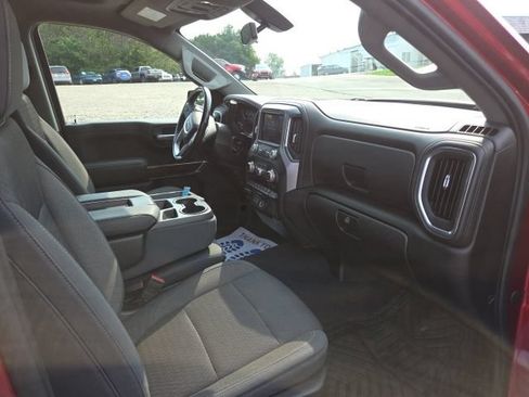Used 2019 GMC Sierra 1500 SLE w/ Preferred Package AWD/4WD image 40