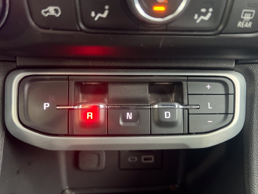 Used 2022 GMC Acadia SLT w/ Elevation Edition AWD/4WD image 20