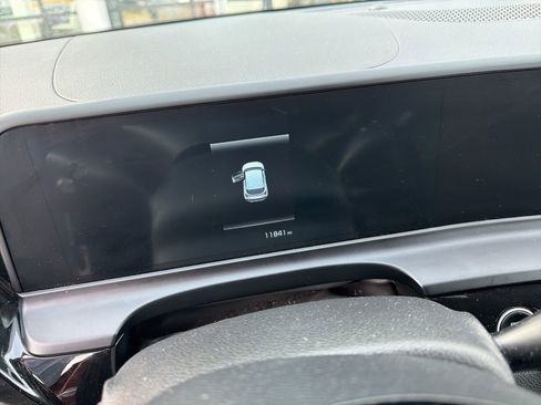 Used 2025 Kia Seltos S image 6