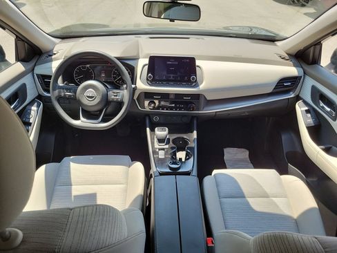 Used 2023 Nissan Rogue SV AWD/4WD image 12