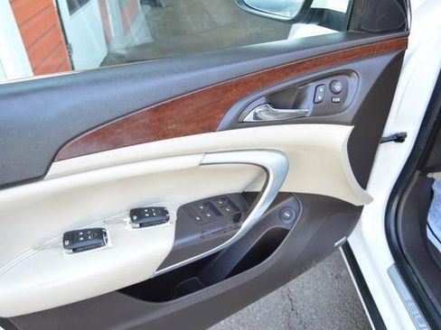 Used 2016 Buick Regal Premium w/ Driver Confidence Package #1 FWD image 51