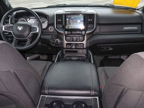 Used 2022 RAM 1500 Big Horn AWD/4WD image 10