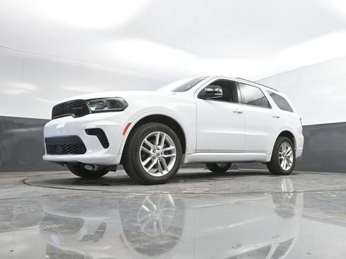 Used 2024 Dodge Durango GT AWD/4WD image 45