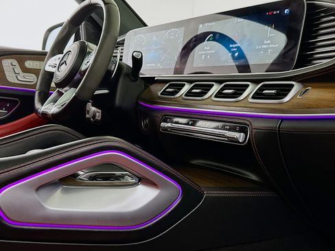 Used 2023 Mercedes-Benz GLE 53 AMG GLE 53C4 AMG Night 4MATIC image 29