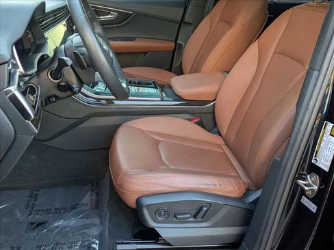 Used 2021 Audi Q7 3.0T Prestige image 16