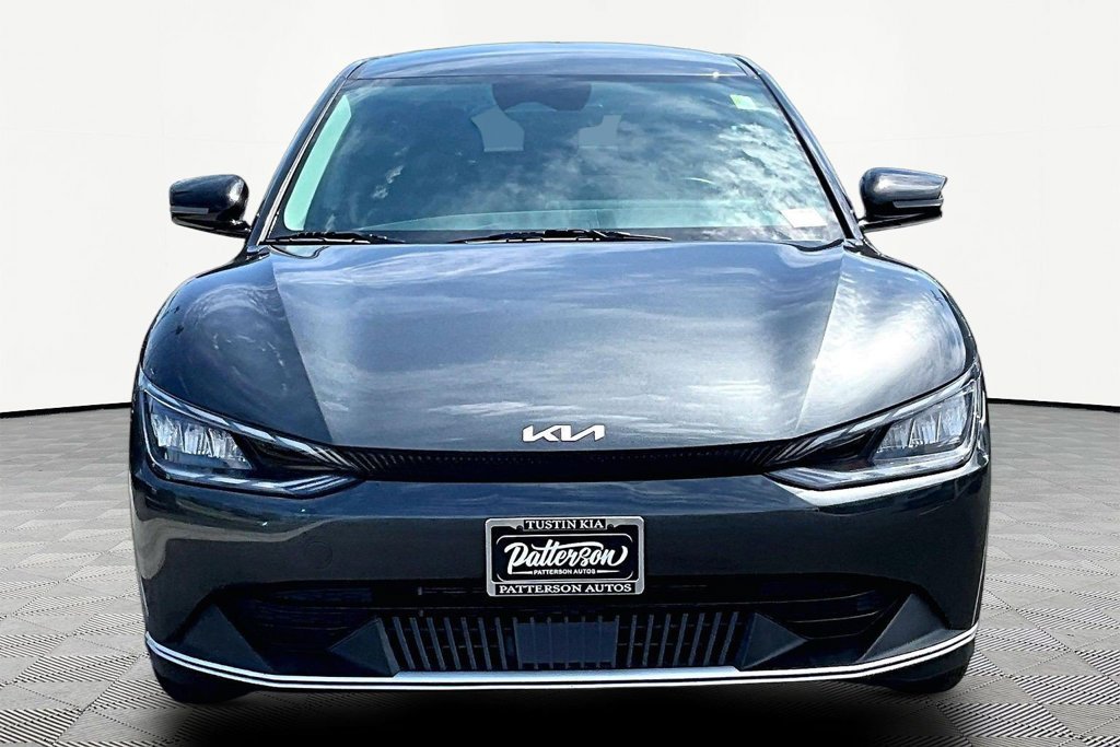 Used 2024 Kia EV6 Light RWD image 4