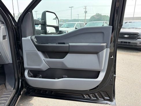 Certified 2024 Ford F350 XL w/ Camper Package RWD image 18