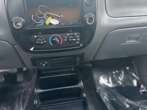 Used 2010 Ford Ranger XLT image 16