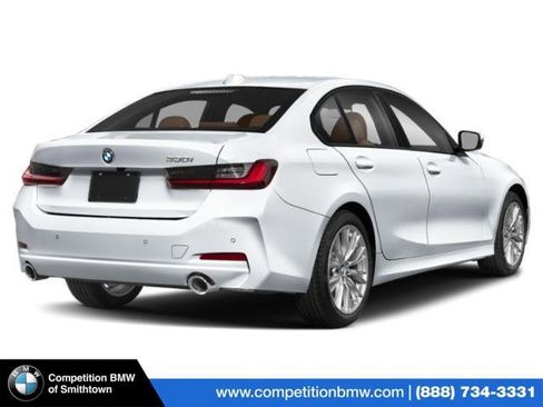 New 2025 BMW 330i xDrive Sedan w/ Premium Package image 2