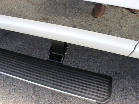 Used 2025 Ford F350 Platinum AWD/4WD image 16