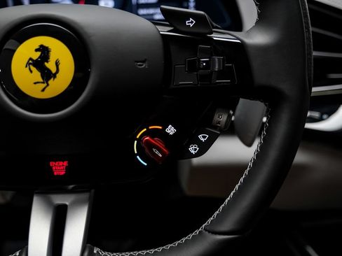 Used 2025 Ferrari Purosangue AWD/4WD image 19