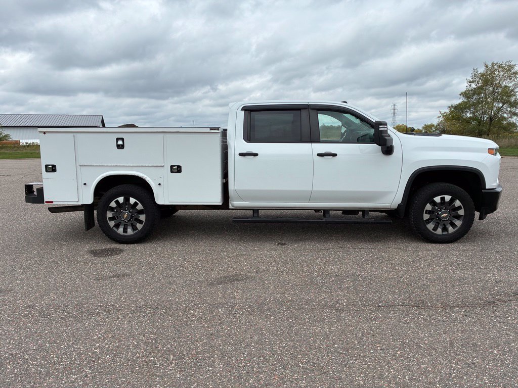 Used 2021 Chevrolet Silverado 2500 Custom w/ Custom Value Package AWD/4WD image 1