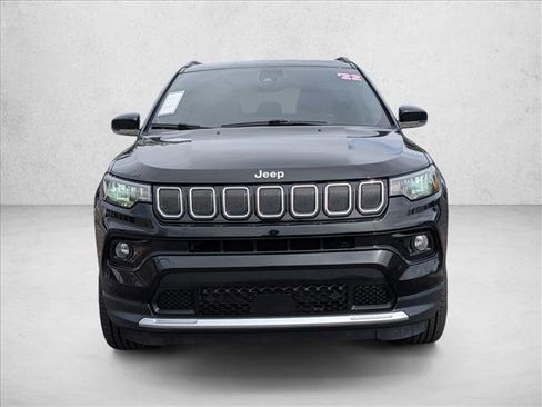 Used 2022 Jeep Compass Limited w/ Sun and Sound Group AWD/4WD image 2