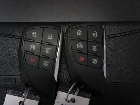 Used 2021 GMC Yukon Denali w/ Denali Premium Package RWD image 22