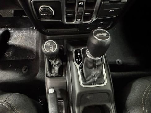 New 2026 Jeep Wrangler Unlimited Sport image 39