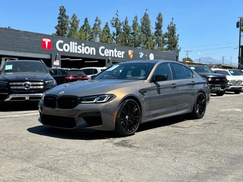Used 2023 BMW M5 w/ Competition Package image 3