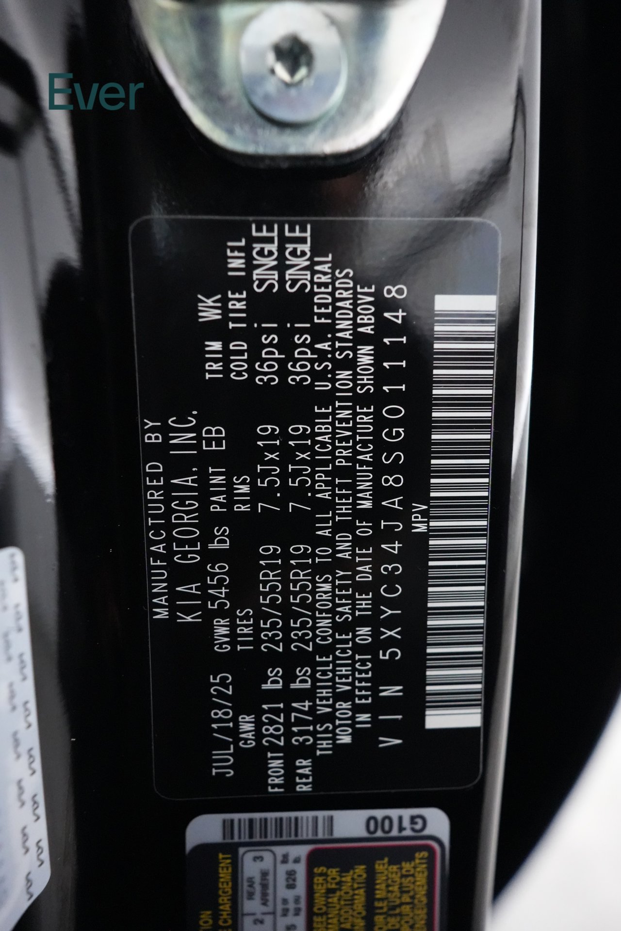Used 2025 Kia EV6 Light w/ Light LR Technology Package RWD image 28