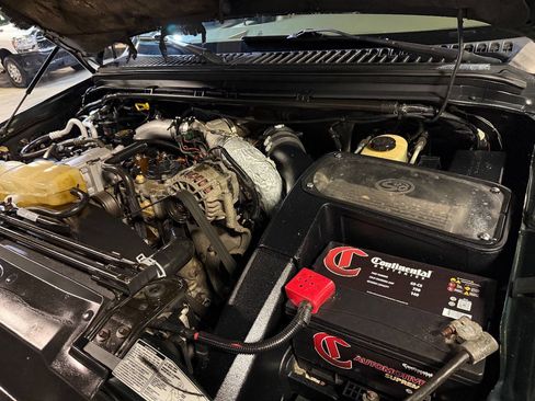 Used 2001 Ford F350 Lariat image 48