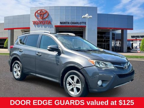 Used 2015 Toyota RAV4 XLE AWD/4WD image 1