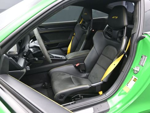 Certified 2022 Porsche 911 GT3 image 5