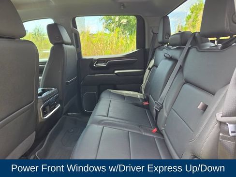 Used 2022 GMC Sierra 1500 SLT w/ SLT Premium Package AWD/4WD image 24