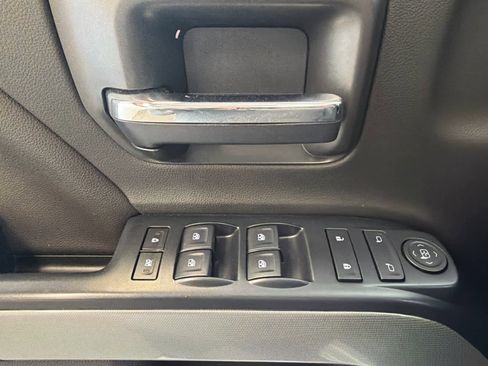 Used 2018 Chevrolet Silverado 1500 LT w/ All Star Edition image 17