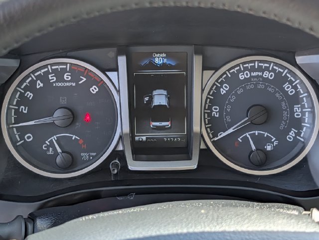 Used 2023 Toyota Tacoma SR5 AWD/4WD image 21