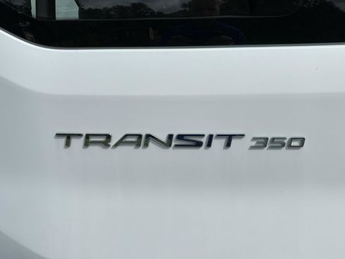 Used 2019 Ford Transit 350 XLT RWD image 8