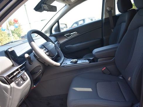 New 2026 Kia Sportage LX image 21