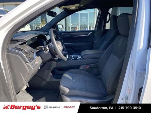 Certified 2025 GMC Acadia Elevation image 9