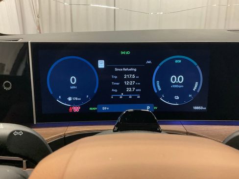 Used 2024 Hyundai Santa Fe Limited image 13