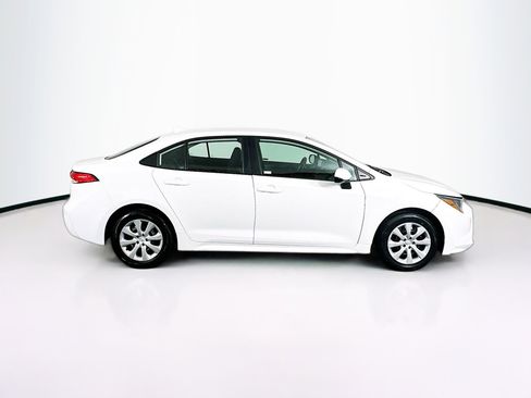 Used 2024 Toyota Corolla LE image 10